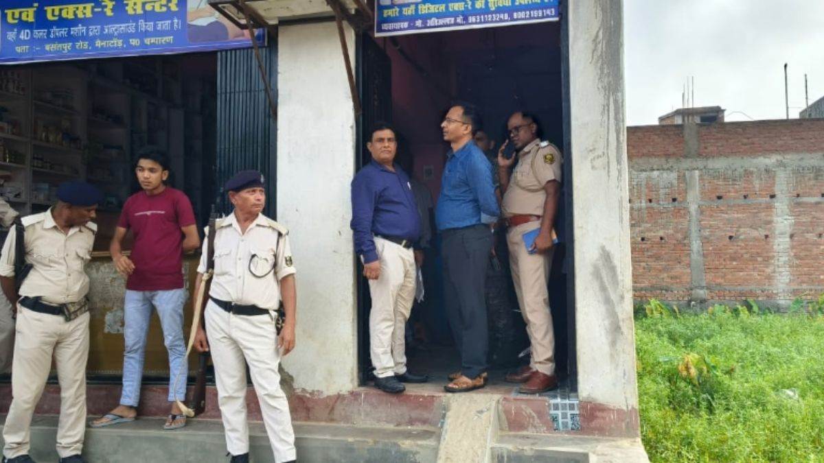 https://www.jagranimages.com/images/newimg/18092025/18_09_2025-west_champaran_news_1_24051388.jpg