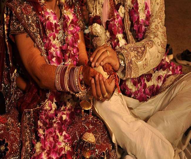 दुल्हन के शादी से इन्कार किए जाने की खबर से संबंधित प्रतीकात्मक फोटो।