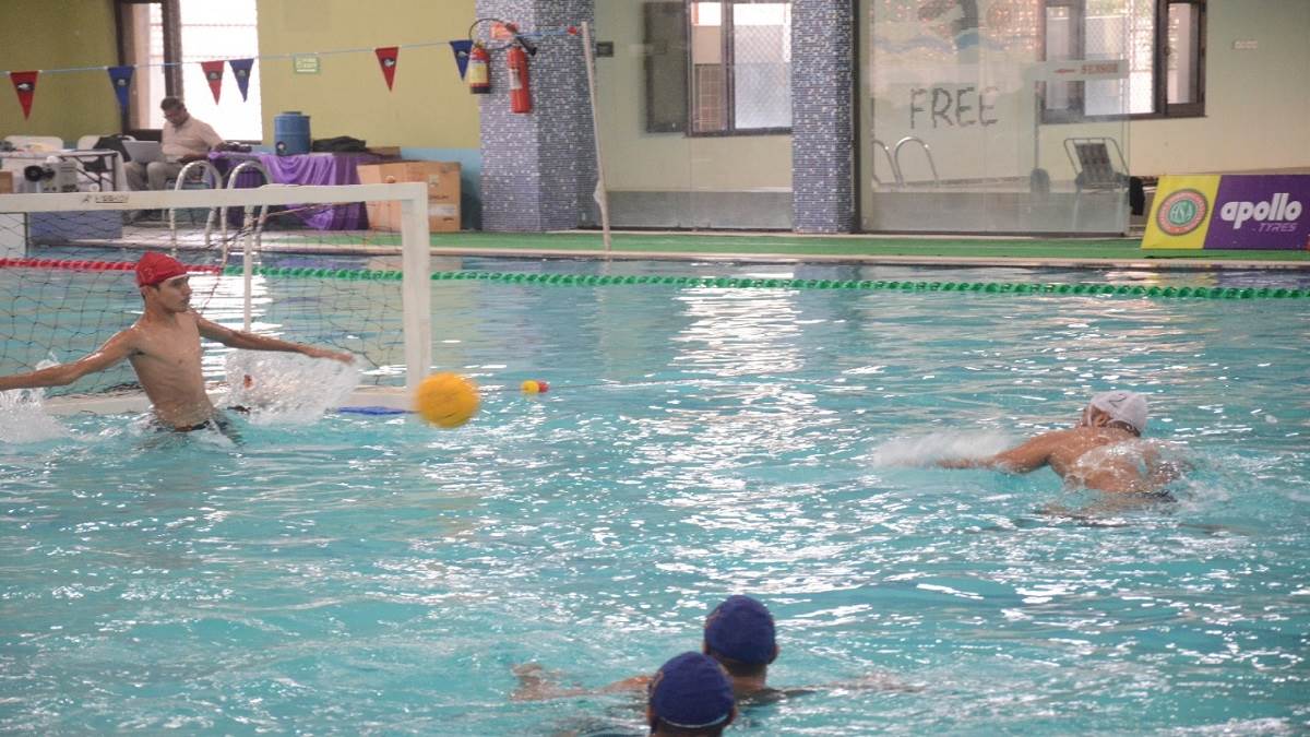 golden start for ambala in swimming on day 3 and gurugram champion in girls freestyle 400m