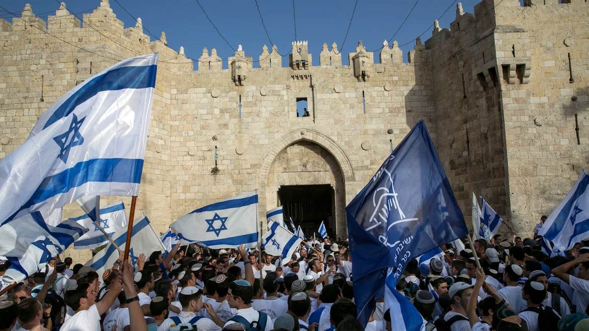 https://www.jagranimages.com/images/newimg/18102022/18_10_2022-jerusalem-israel-world_23148245.jpg