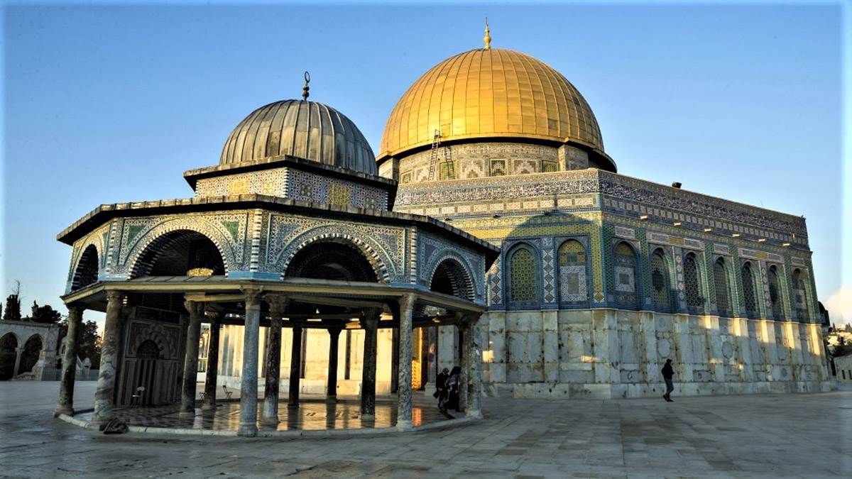 https://www.jagranimages.com/images/newimg/18102022/18_10_2022-jerusalem-mosque-al-haram_23148392_164029759.jpg