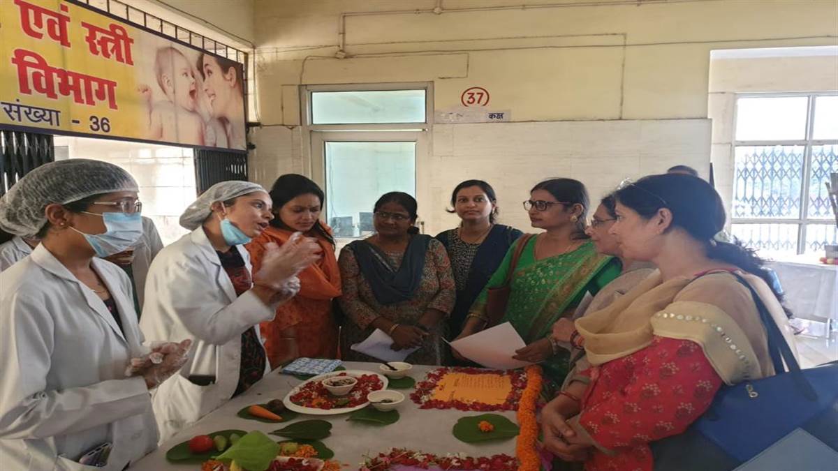 https://www.jagranimages.com/images/newimg/18102022/18_10_2022-swarna_prashan_23148833.jpg