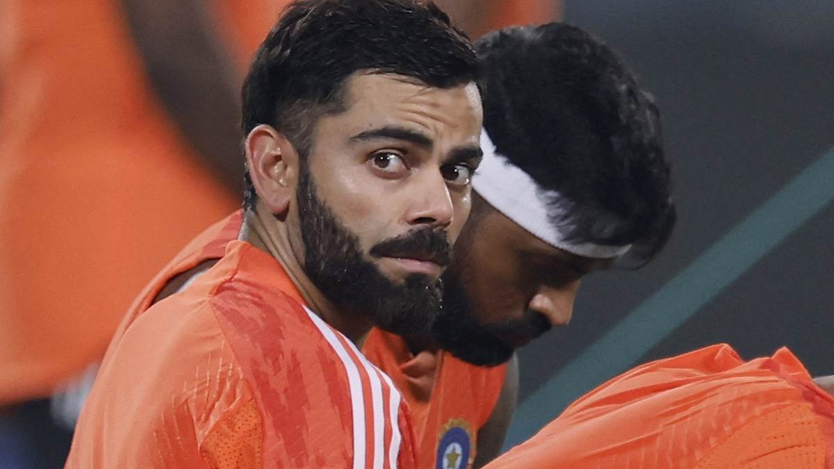 https://www.jagranimages.com/images/newimg/18102023/18_10_2023-orange_virat_23559336.jpg
