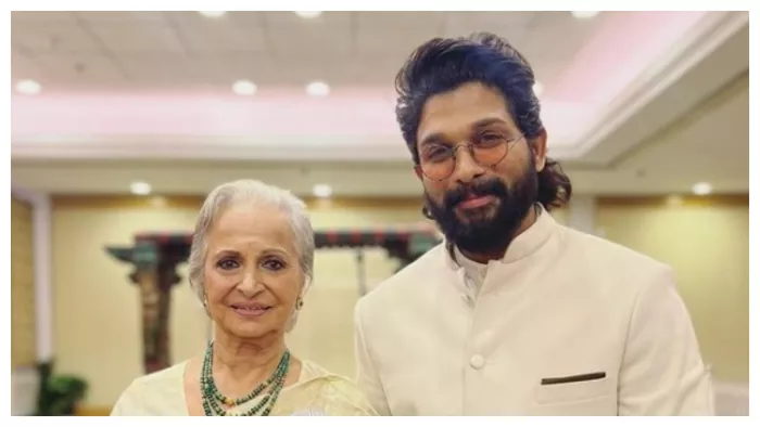 Allu Arjun pose with Waheeda Rehman at National Film Awards 2023