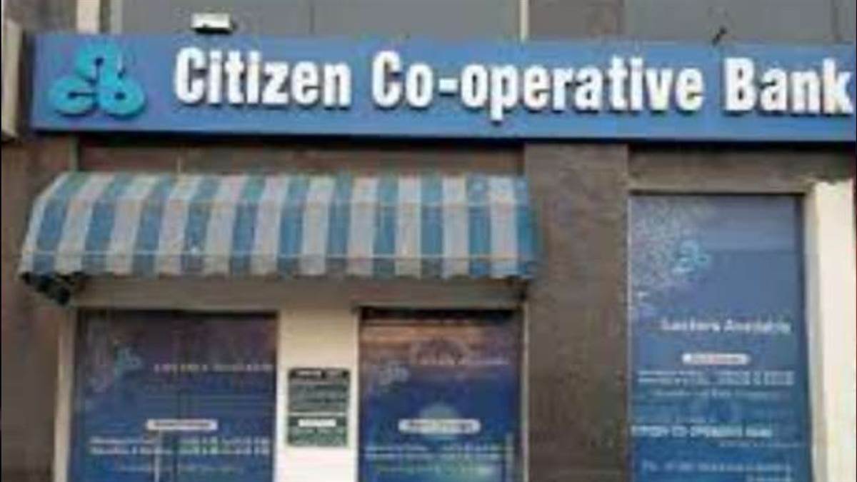 https://www.jagranimages.com/images/newimg/18102024/18_10_2024-noida_news_48_23817691.jpg