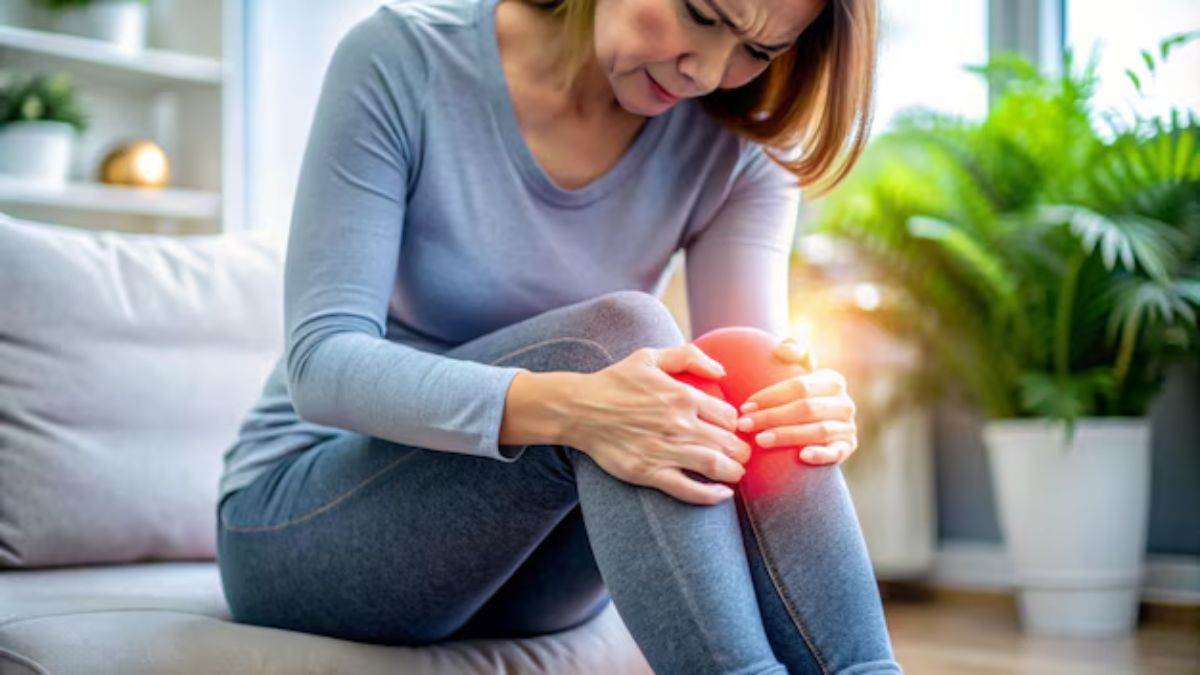 https://www.jagranimages.com/images/newimg/18102024/18_10_2024-osteoporosis_after_menopause_23817719.jpg