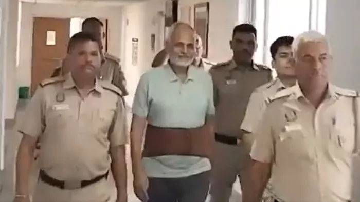 सत्येंद्र जैन को मनी लॉन्ड्रिंग मामले में 18 महीने बाद मिली जमानत।