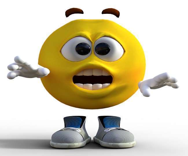Funny Jokes: जलन की शिकायत लेकर एक खूबसूरत लड़की देहाती डॉक्टर के पास जाकर बोली...