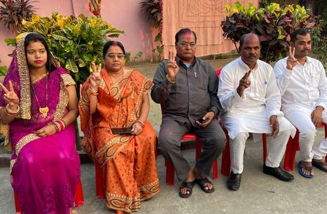 madhepura panchayat election 2021 result four zip members made from one family husband bihariganj and daughter in law won from singheshwar