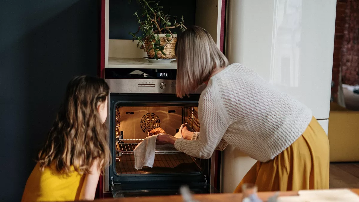 Best OTG Ovens: Cover Image Source- Unspalsh