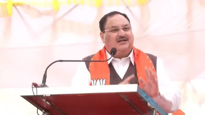 गुजरात के नवसारी में भाजपा अध्यक्ष जेपी नड्डा ने जनसभा को संबोधित किया