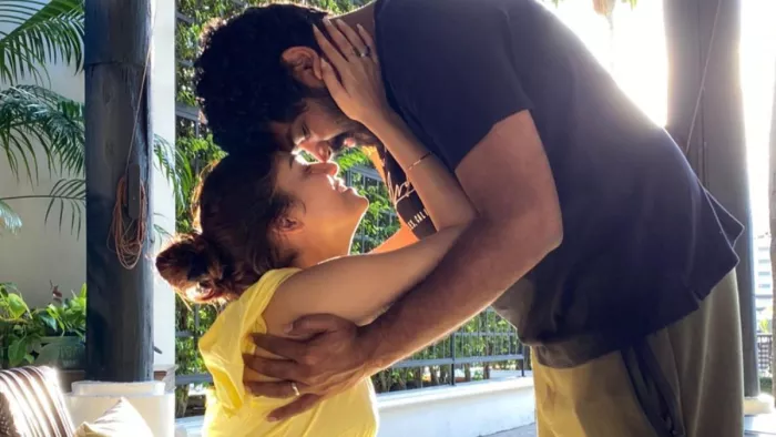 nayanthara birthday special jawaan actress love story started from this shooting set with vignesh shivan. Photo Credit/Instagram