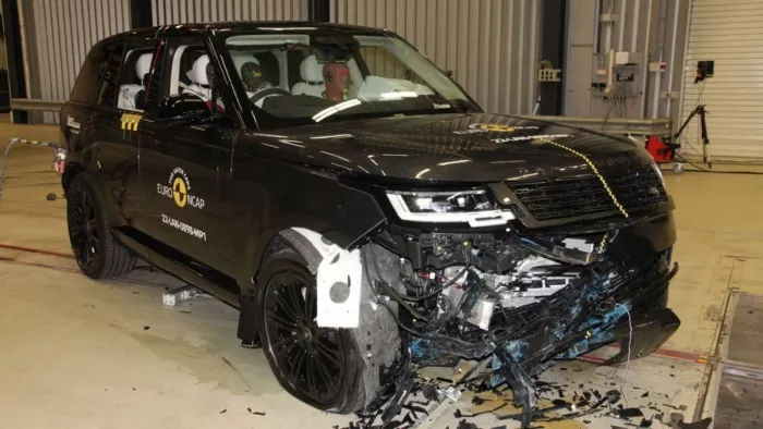 Range Rover और Range Rover Sport दोनों को मिली फाइव स्टार रेटिंग