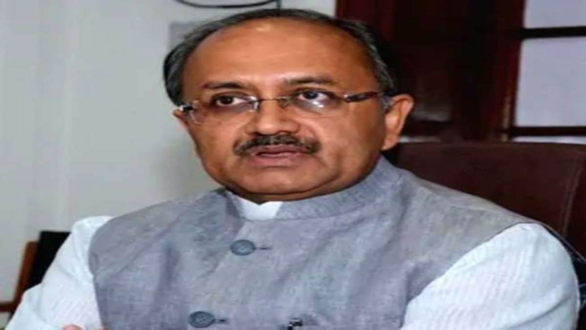former up cabinet minister siddharth nath singh included in corporate bombing bjp core team for campaigning in first phase of gujarat assembly elections