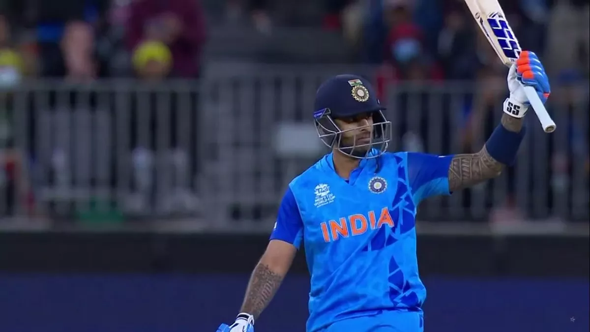 सूर्यकुमार यादव ने बनाए हैं भारत के लिए 2022 में सबसे ज्यादा इंटरनेशनल रन,  पंत हैं कोहली व रोहित से आगे - Suryakumar Yadav has the most international  runs for India in