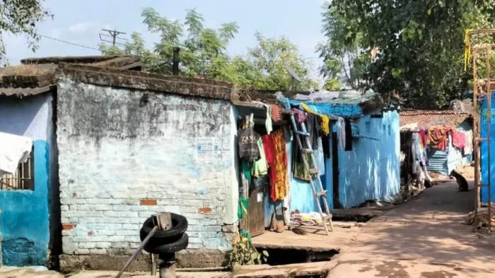 छठ आते ही राउरकेला में बन जाता है 'मिनी बिहार', 16 साल से मुंगेर जिले से यहां आ रहीं छठव्रती