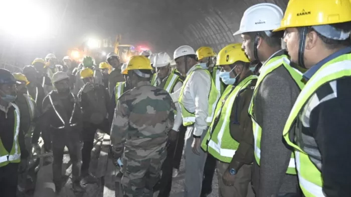 26 घंटे के ब्रेक के बाद दोबारा शुरू हुआ बचाव अभियान