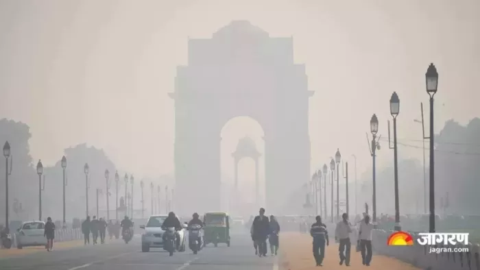 Delhi NCR Air Pollution दिल्ली में लगातार चौथे दिन गंभीर श्रेणी में हवा