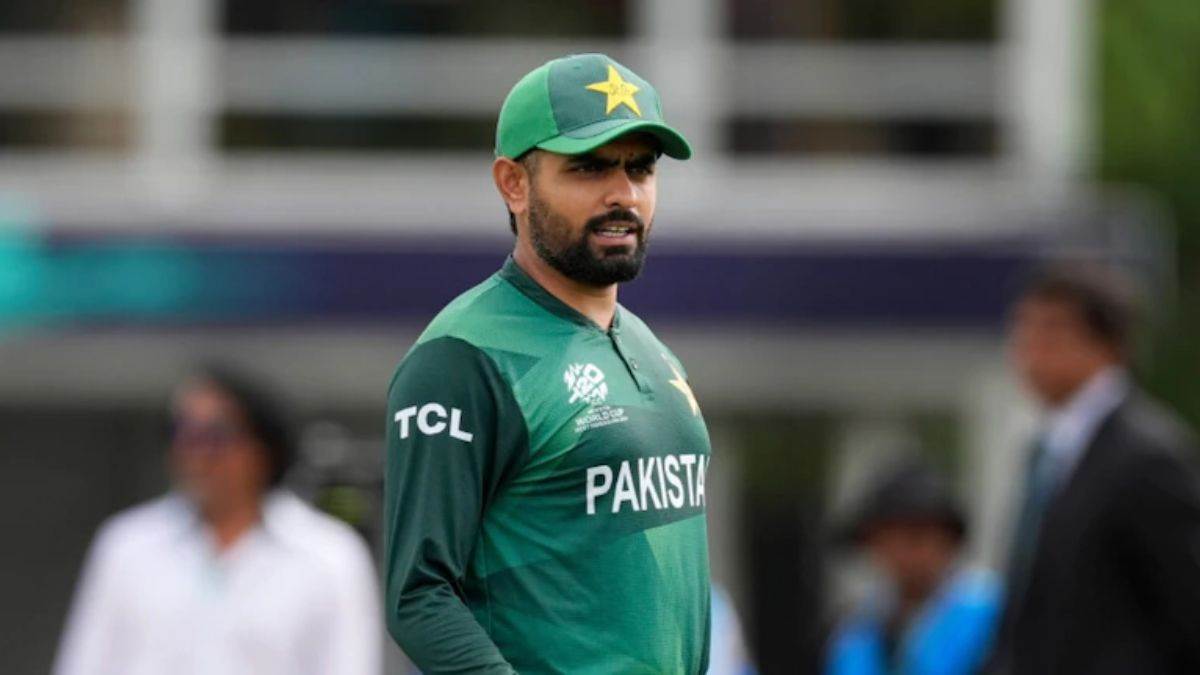 https://www.jagranimages.com/images/newimg/18112024/18_11_2024-babar_azam__6_23832866.jpg