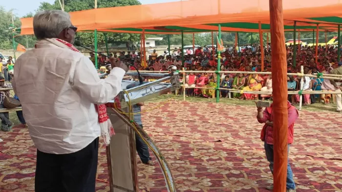 जामताड़ा और बेंगाबाद में चंपई सोरेन ने जनसभा को किया संबोधित