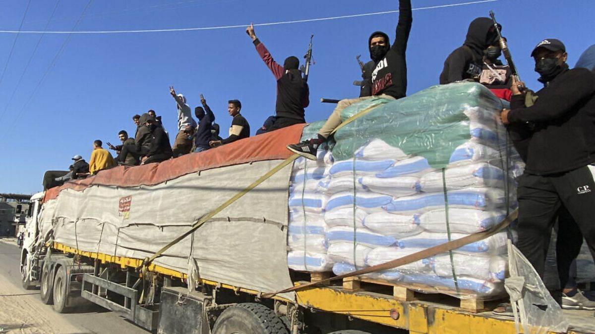 https://www.jagranimages.com/images/newimg/18112024/18_11_2024-gaza_war_pic_23833293.jpg