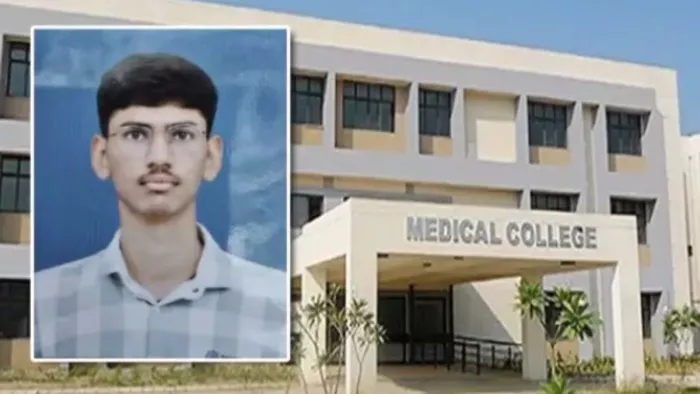 तीन घंटे तक नचाया..., छात्र की रैगिंग से मौत का असली सच आया सामने; 15 सीनियर्स के खिलाफ FIR दर्ज - Gujarat student died after ragging in Dharpur Medical College in Patan