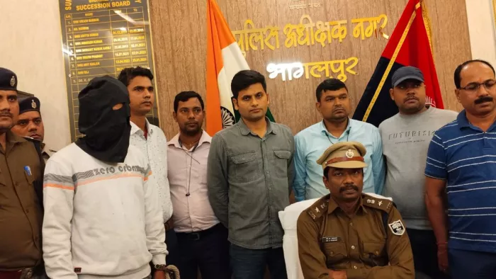 गिरफ्त में आया 50 हजार रुपये का इनामी मुहम्मद आफताब