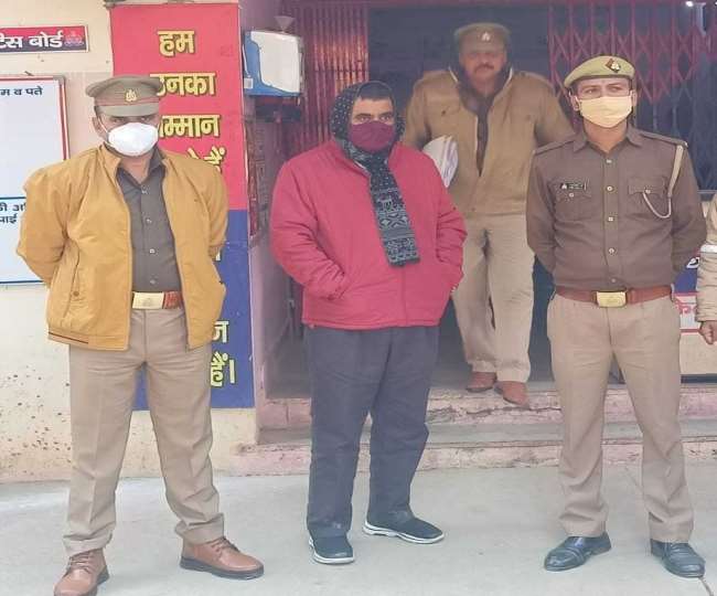 सहारनपुर पुलिस की गिरफ्त में डीएसओ मुजफ्फरनगर ब्रिजेश कुमार शुक्ला