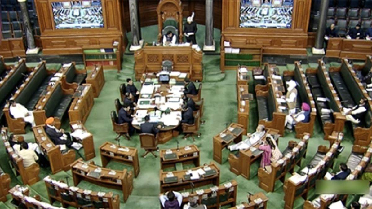 https://www.jagranimages.com/images/newimg/18122022/18_12_2022-parliament_2_23262900.jpg
