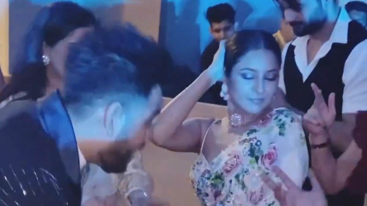 https://www.jagranimages.com/images/newimg/18122022/18_12_2022-shehnaaz_gill_dance_23262405.jpg