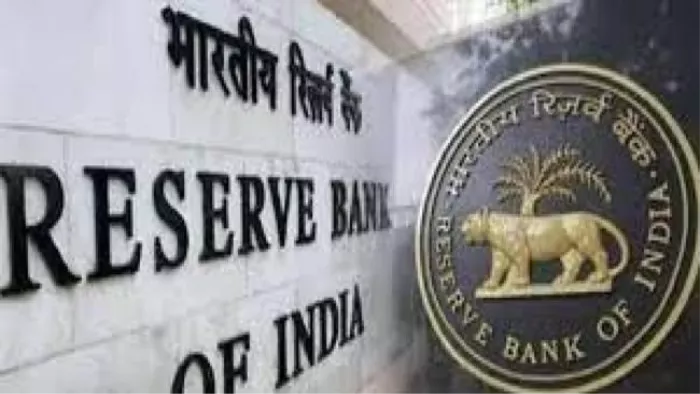 RBI ने Banks और NBFC पर 40 करोड़ का जुर्माना लगाया है।