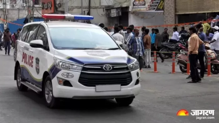 ग्रेटर नोएडा वेस्ट स्थित पैसेफिक वर्ल्ड स्कूल को ई-मेल के जरिए बम से उड़ने की धमकी मिली। फाइल फोटो