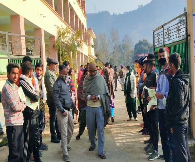 Panchayat Chunav 15 Percent Pollling till 10 am in Una ...