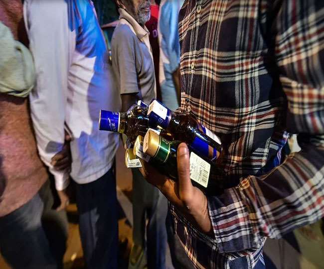 राज्य में शराबबंदी को लागू हुए पांच साल से ज्यादा बीत चुके हैं। फाइल फोटो
