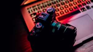 Amazon Great Republic Day Sale 2023 On Mirrorless Camera Cover Image Source: Unsplash