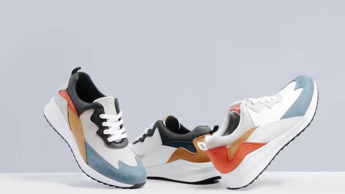जूतों के मार्केट में Men's Skechers Shoes का बज रहा ढंका, लेटेस्ट कलेक्शन ने उड़ाई कई फुटवियर ब्रांड की नींद