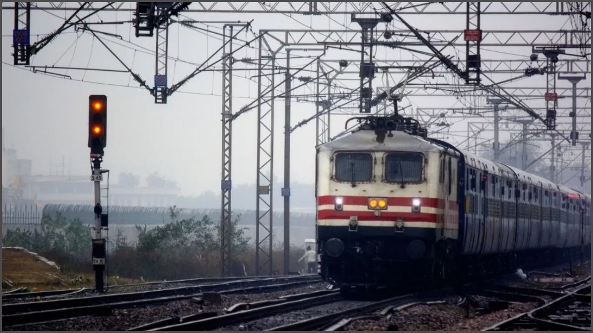 Varanasi Patna Train: बनारस-पटना जनशताब्दी एक्सप्रेस को लेकर आया बड़ा अपडेट! अब इस स्टेशन पर भी रुकेगी ट्रेन