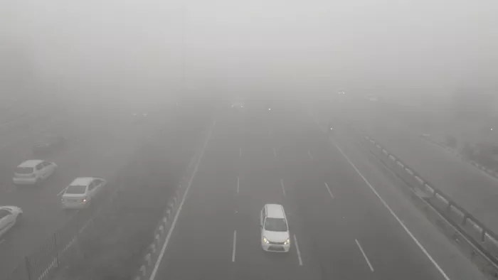 एनसीआर के कई इलाकों में छाया कोहरा। जागरण