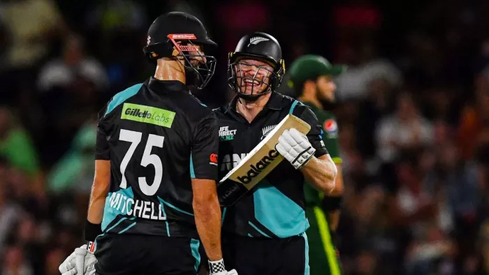 NZ vs PAK: ग्लेन फिलिप्स और डेरिल मिचेल ने की 139 रन की पार्टनरशिप