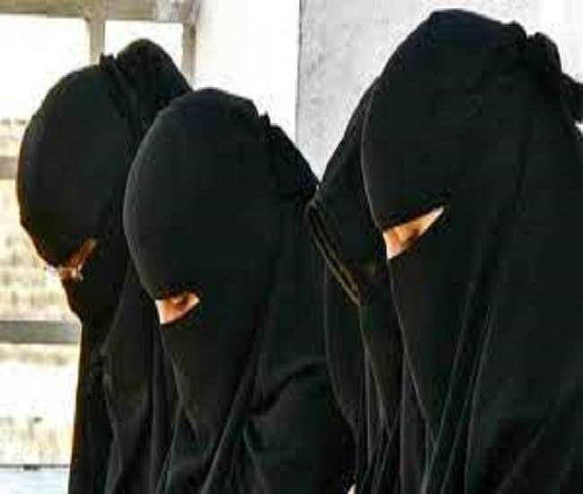 politics intensified in aligarh in hijab dispute case demand for implementing dress card intensified