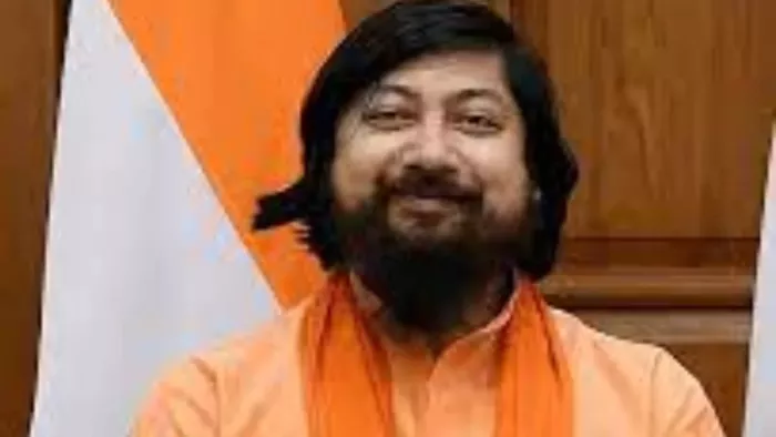 TMC ने किया केंद्रीय गृह राज्य मंत्री निशीथ प्रमाणिक के आवास के पास धरना प्रदेर्शन।