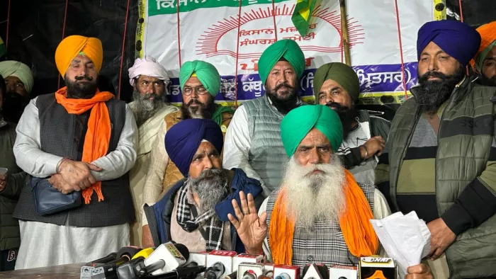 किसान नेता पंढेर ने केंद्र और राज्य सरकार से पूछे सवाल