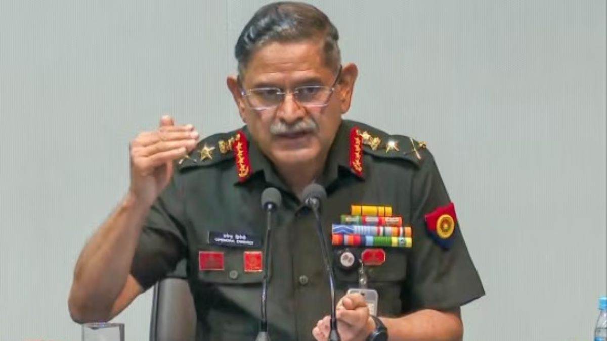 https://www.jagranimages.com/images/newimg/19022025/19_02_2025-army_chief_rahul_gandhi_23887399_19314781.jpg