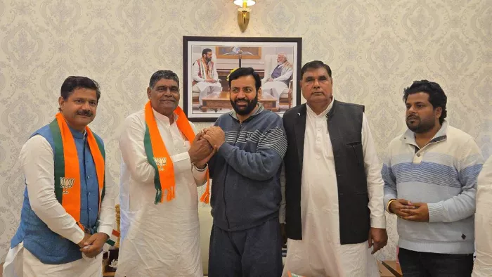 सीएम नायब सैनी ने रामनिवास राड़ा का बीजेपी में कराया शामिल