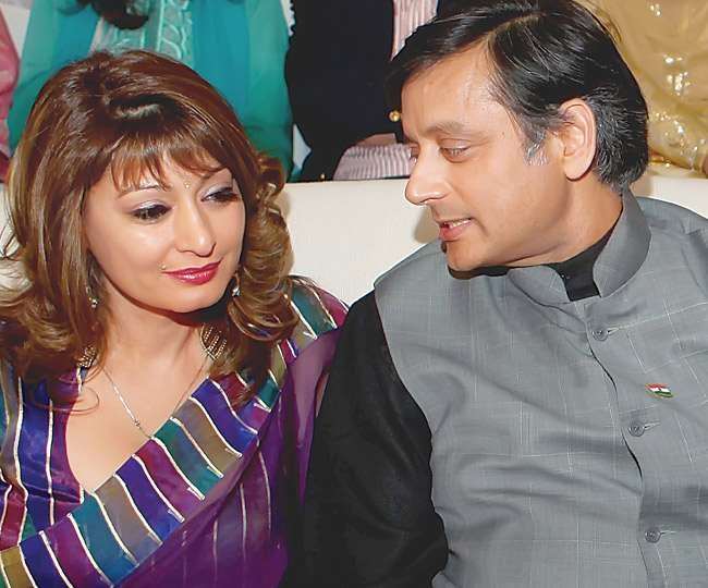 17 जनवरी, 2014 की रात सुनंदा पुष्कर एक होटल के कमरे में मृत पाई गई थीं।