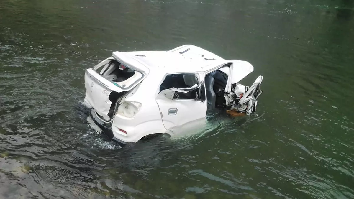 Accident: उत्‍तराखंड-हिमाचल बॉर्डर पर दर्दनाक कार हादसा हुआ