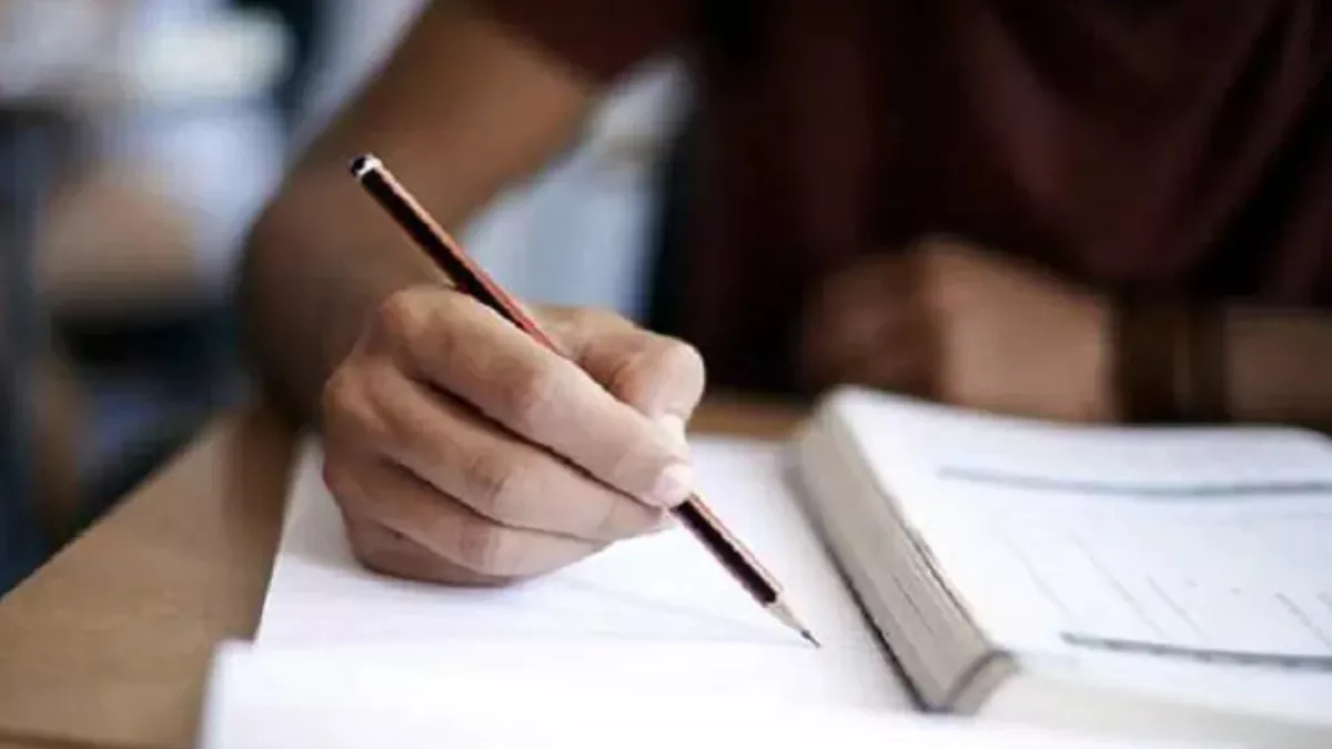 नवभारत साक्षरता कार्यक्रम से मिला 782 ड्रापआउट बच्चे फिर देंगे परीक्षा
