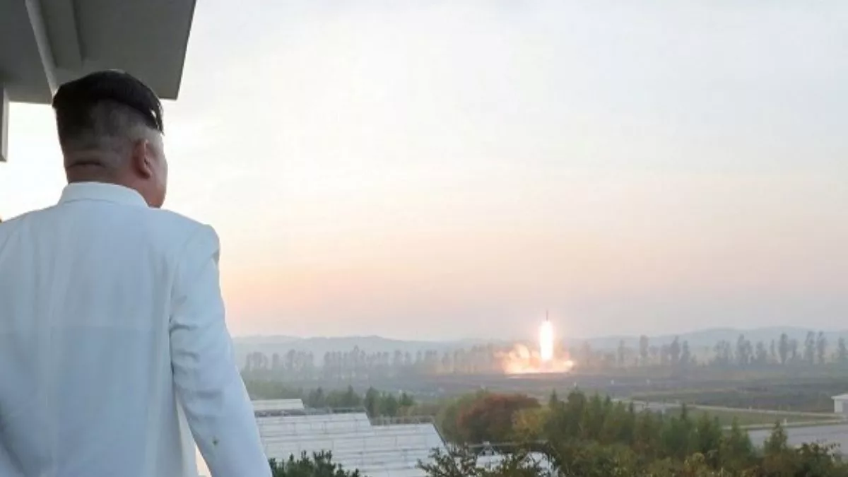 North Korea Ballistic Missile Test उत्तर कोरिया ने फिर दागी बैलिस्टिक मिसाइल।