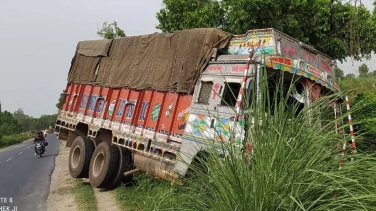 कोयला लदा ट्रक लूटकर अपराधियों ने की चालक की हत्या। प्रतीकात्मक तस्वीर