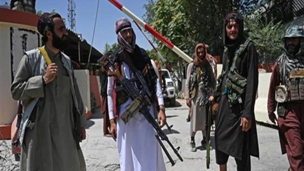 afghanistan entered pakistan and conducted airstrike targeted pakistani military posts